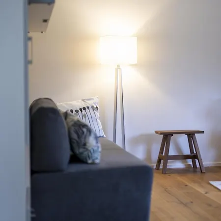 Chasa Valambrun 1001 アパート