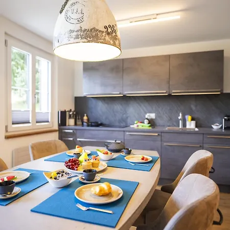Apartment Chasa Valambrun 1001 *