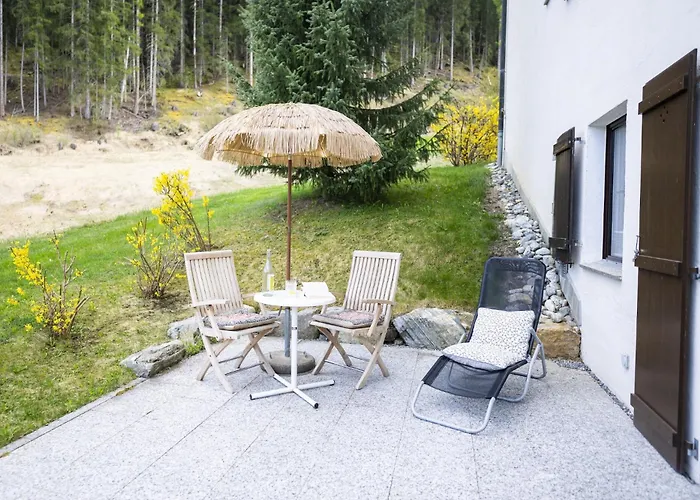 Chasa Valambrun 1001 Appartamento